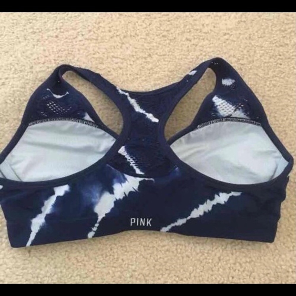 Victoria’s Secret padded sports bra size L